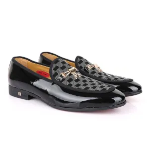 John Foster Gold Chain Patent Leather Black Shoe