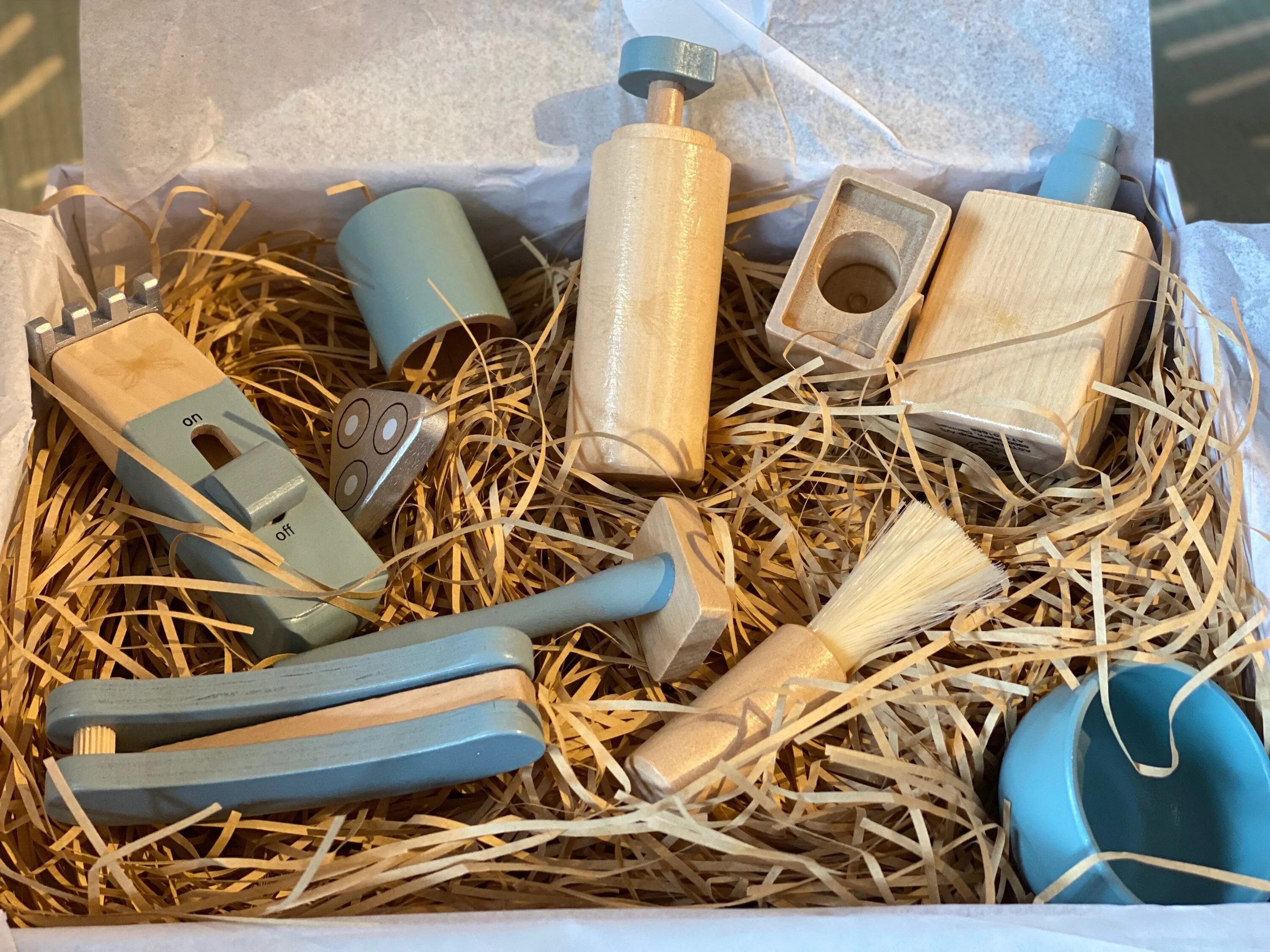 Wooden Shaving kit: A Touch of Elegance for Little Gentlemen